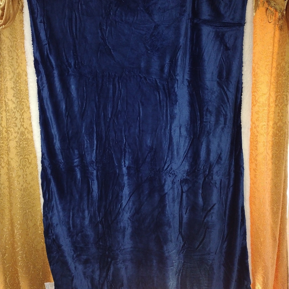 COPY - 70×50" Luxury Velvet/Sherpa Throw blanket - Picture 5 of 7